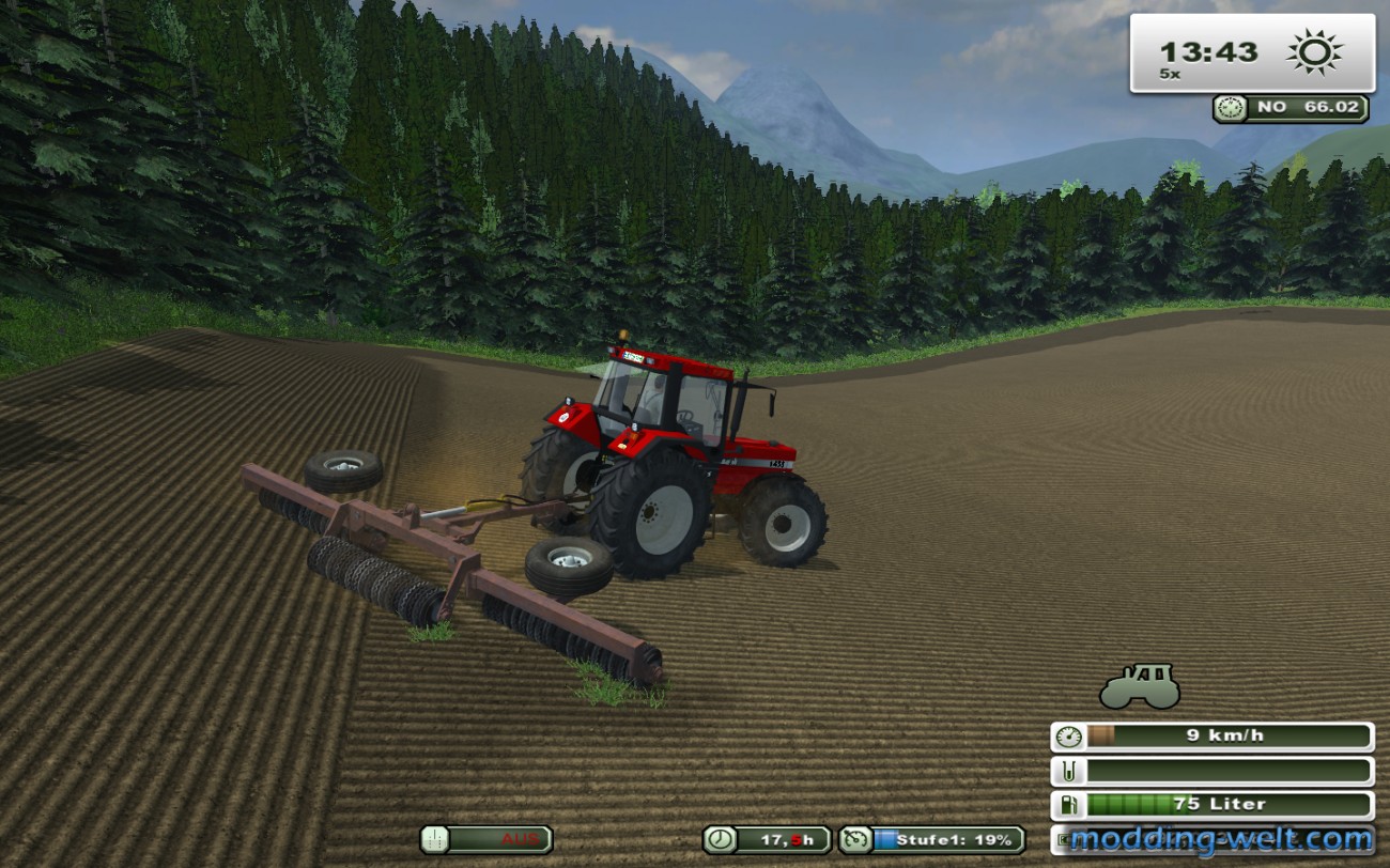Case IH 1455 XL Profi mit Ackerwalze
