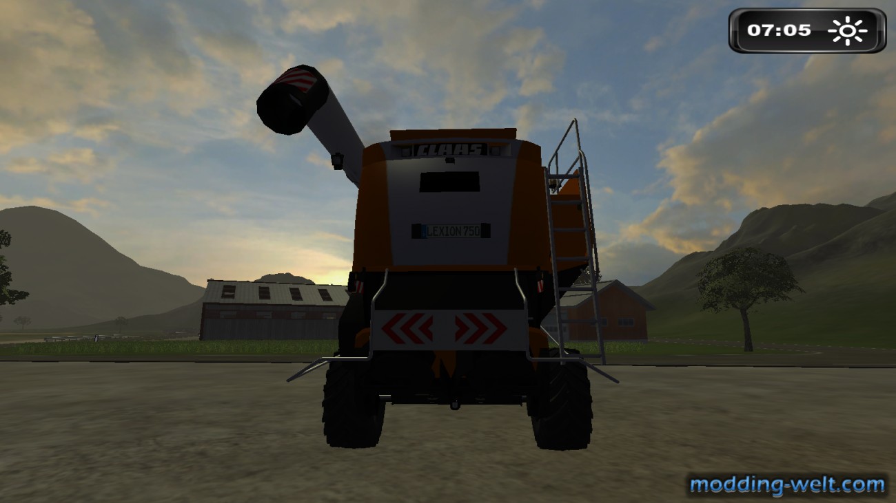 Claas Lexion 750 orange