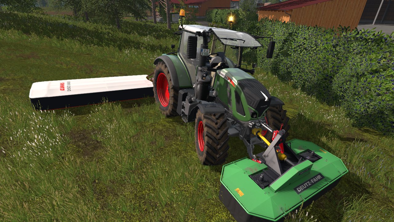 Mit den Fendt Vario 500 am Mähen