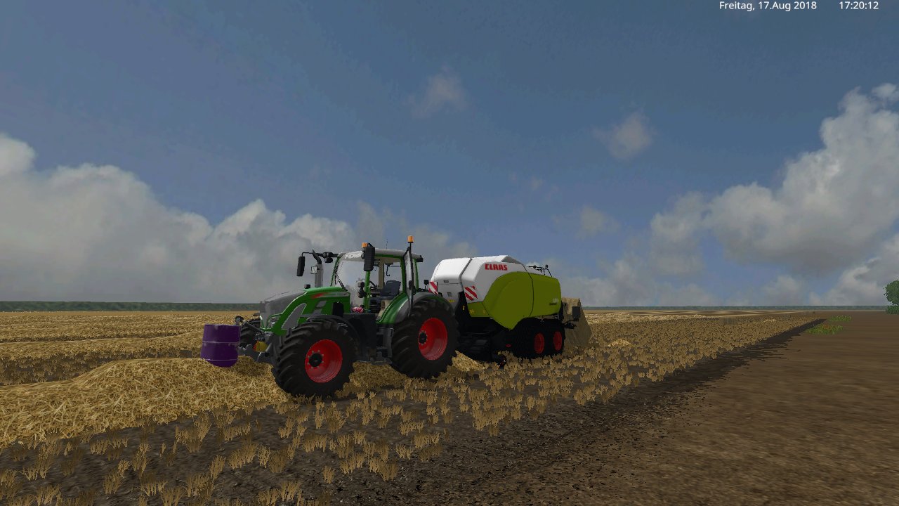 mit den fendt 724  pressen mit der claas presse