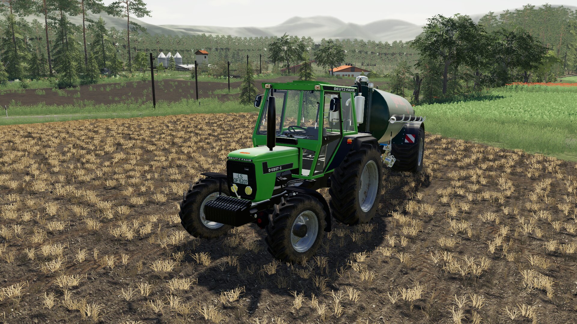 Der Deutz D 6807 auch als CA Version verfügbar.