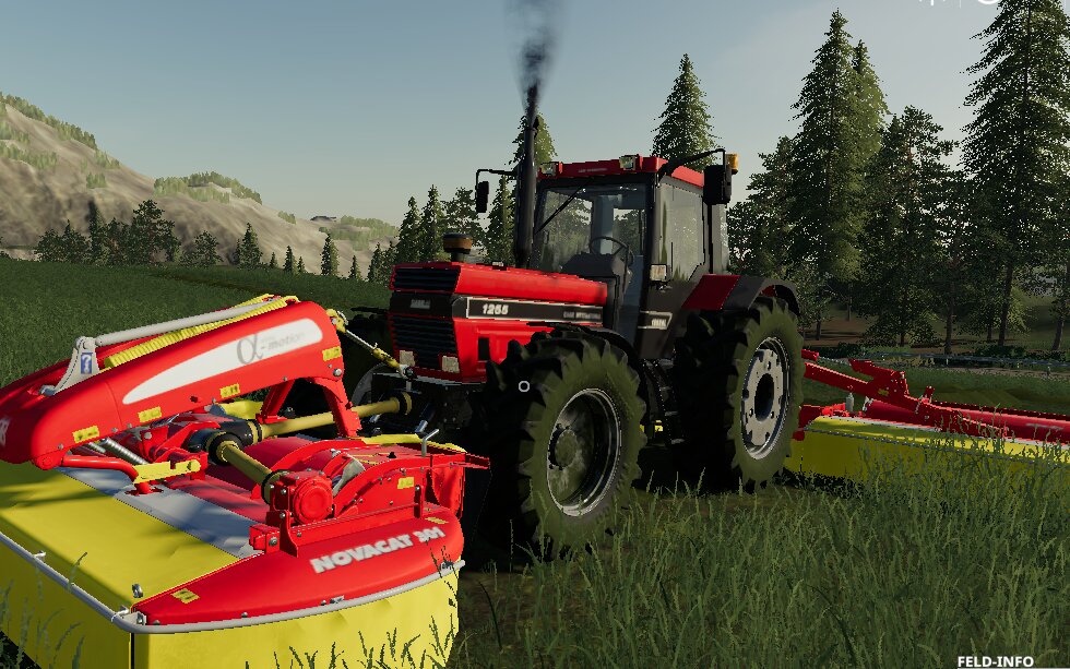 Der CASE IH 1255 XL bei der Arbeit