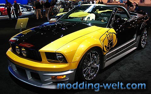 112_2006_sema_132z+2007_ford_mustang_GT_convertible_by_Stitchcra