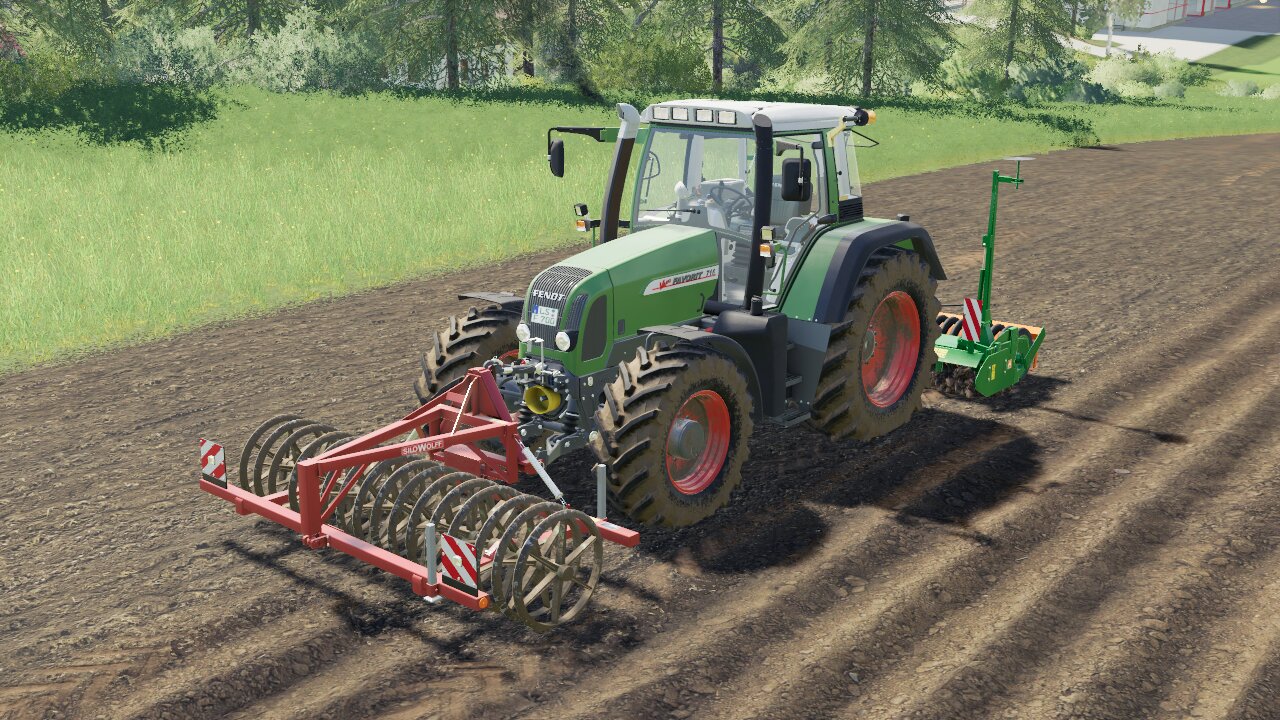 Bodenbearbeitung mit Fendt