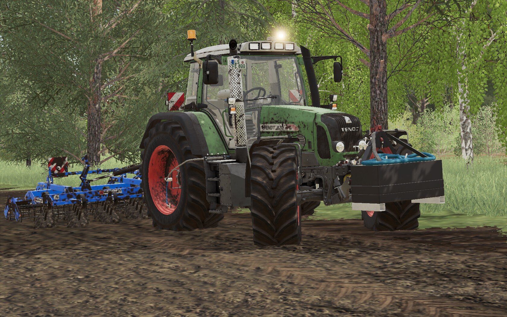 Der 820er Vario TMS darf eggen