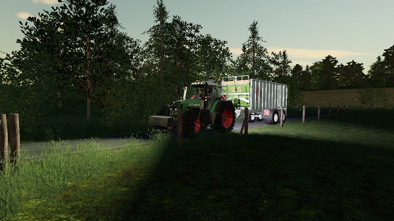 Mit dem vollen Häger gehts ab zum Silo