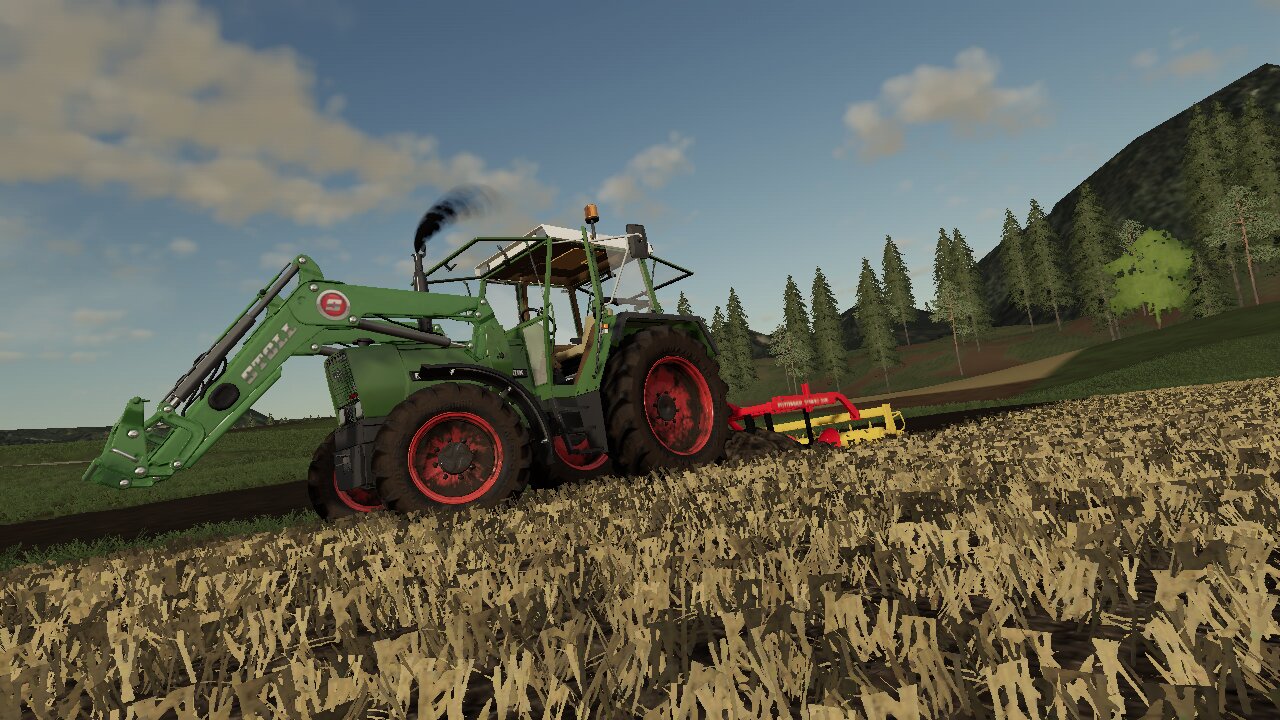 Grubbern mit einen Fendt Farmer