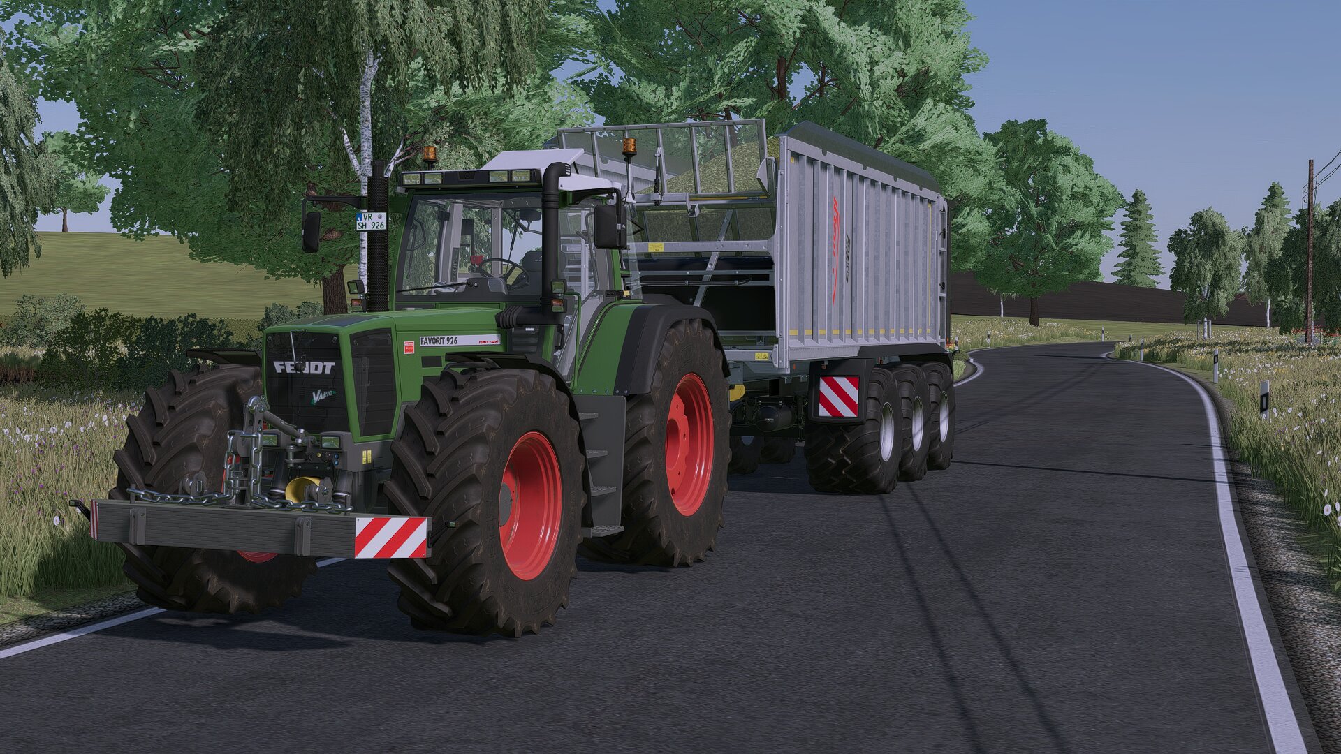 Fendt 926 Favorit dahinter ein fliegl tridem