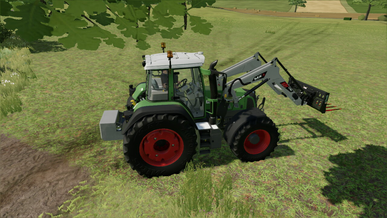 Ballen Fahre mit Fendt 820 auf der StKa77e