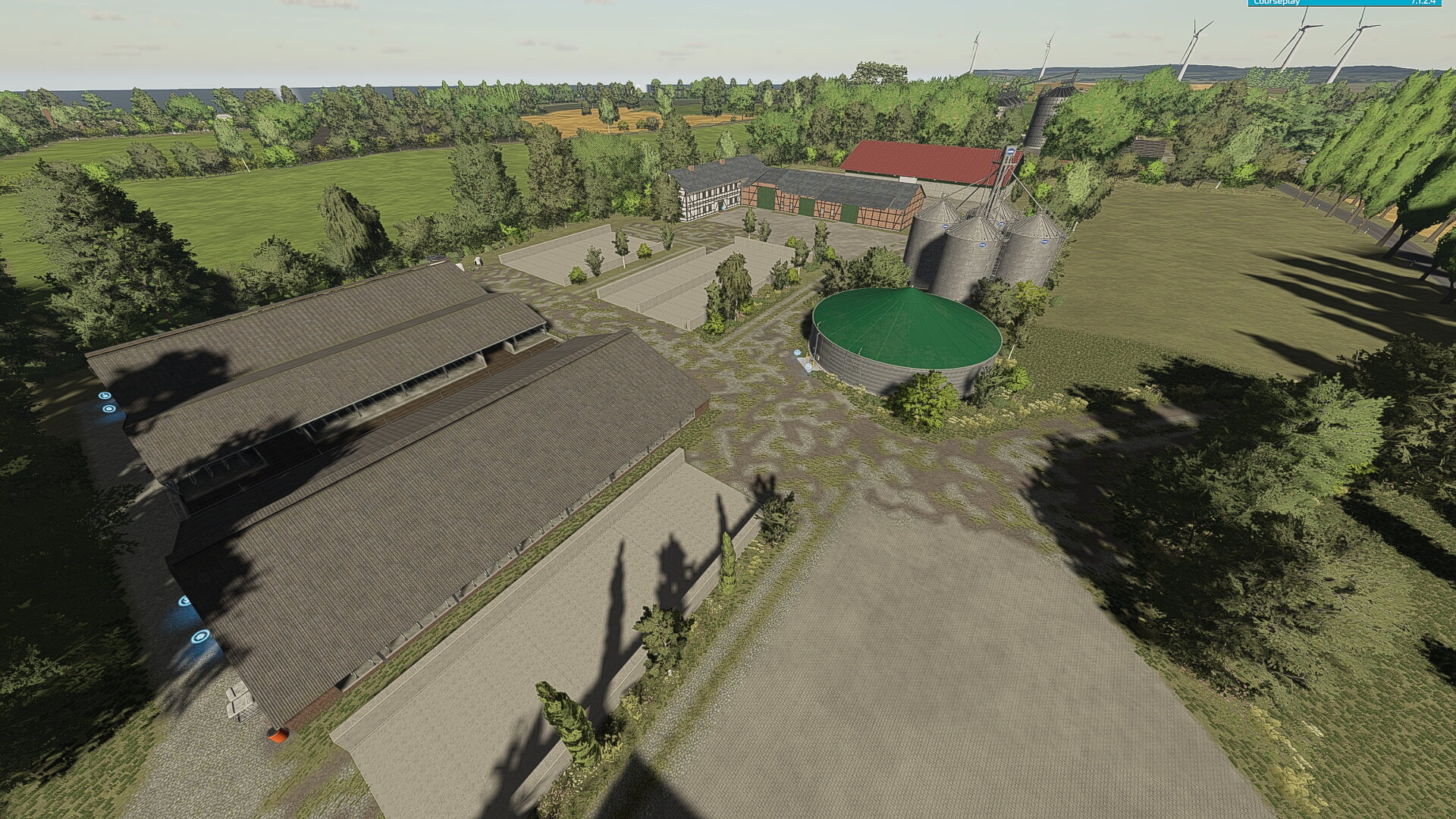 Der Hof steht nach langem Überlegen wohin er soll