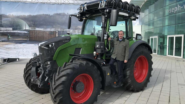 Fendt hat heute den mit Wasserstoff angetriebenen Traktor vorgestellt