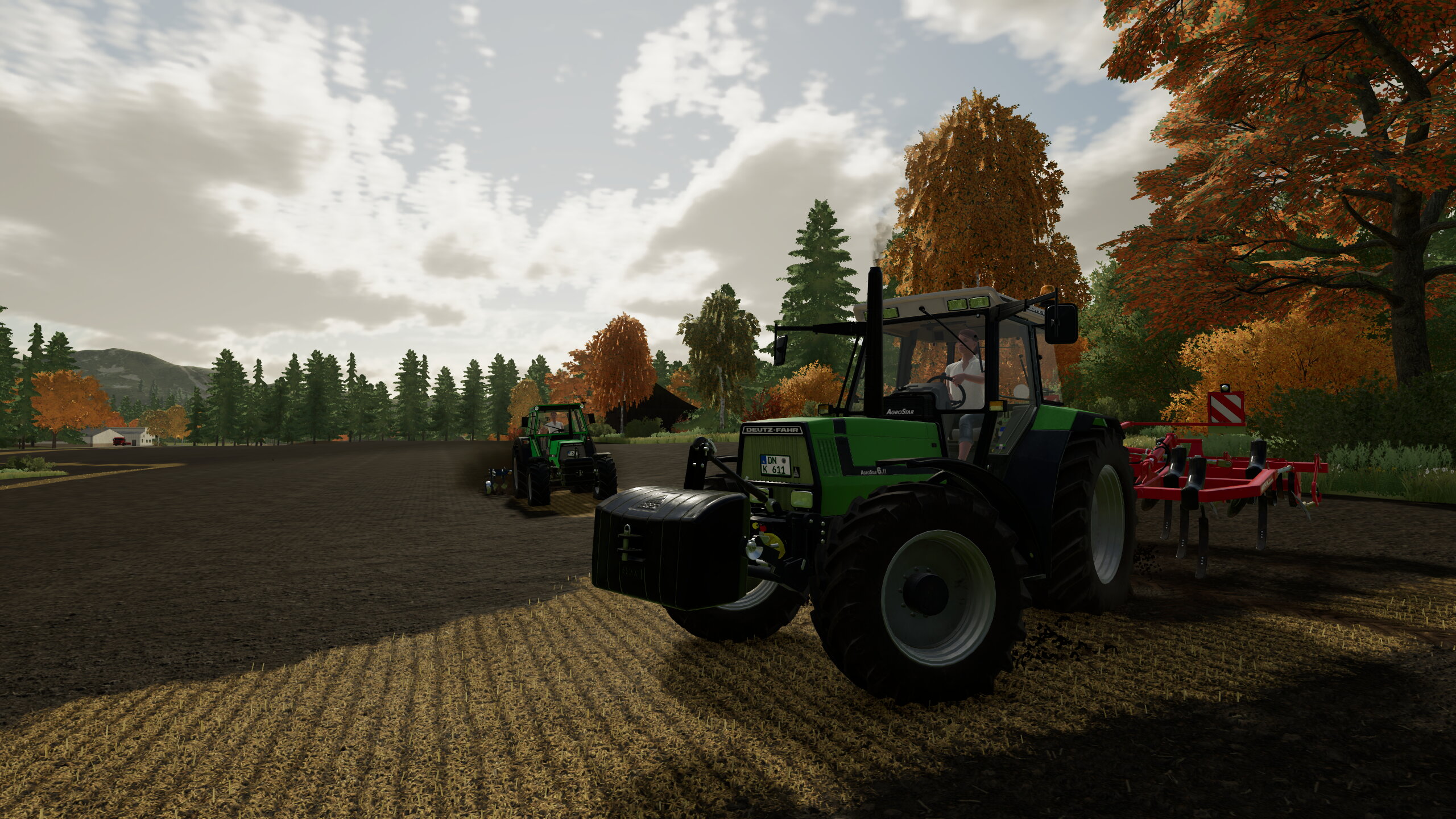 Agrostar 6.11 und DX 4.70 beim Grubbern auf Rehbach
