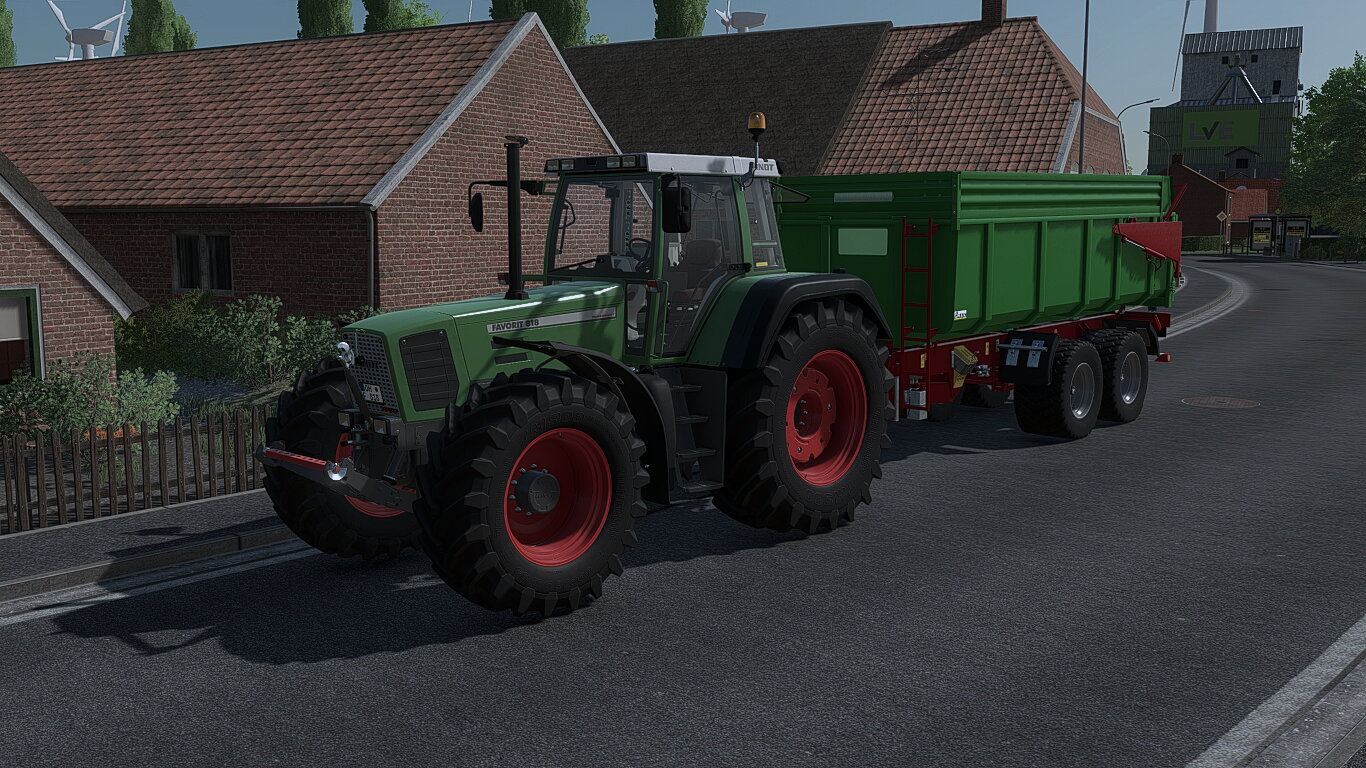 Fendt Favorite 818 an der Mulde
