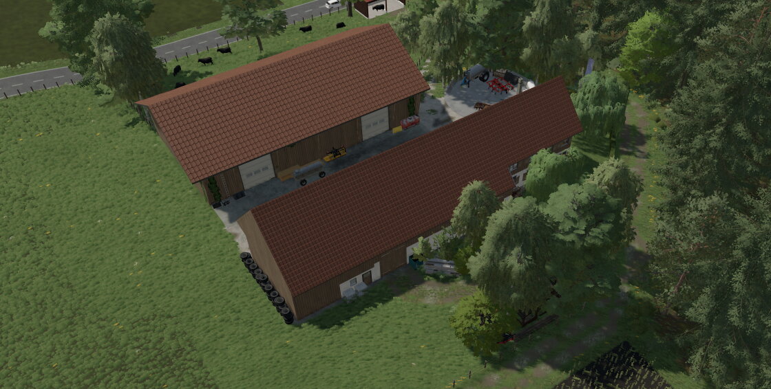 Der Hof von Hinten