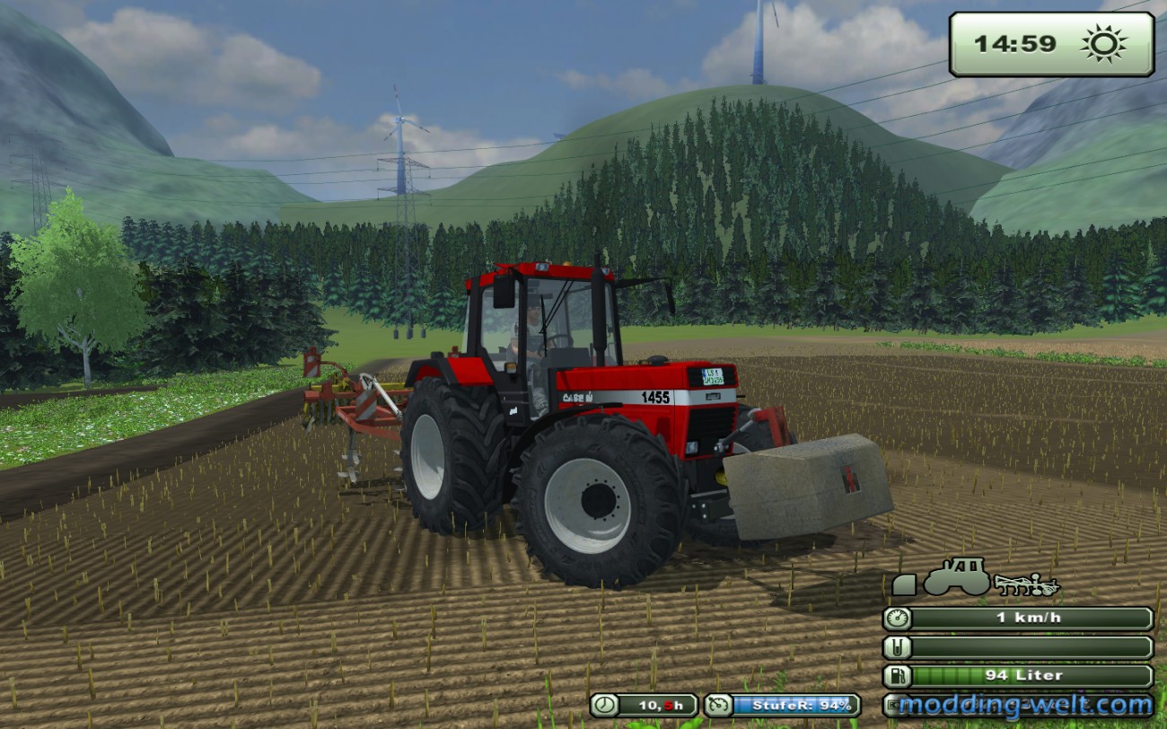 Case IH 1455 XL Profi beim Grubbern