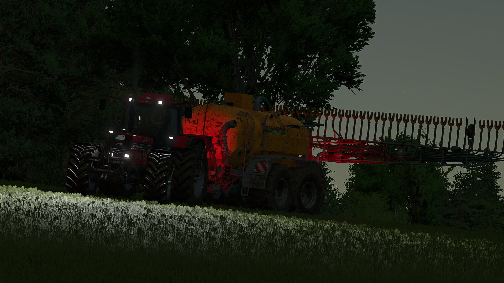 Gülle fahren bei Nacht.