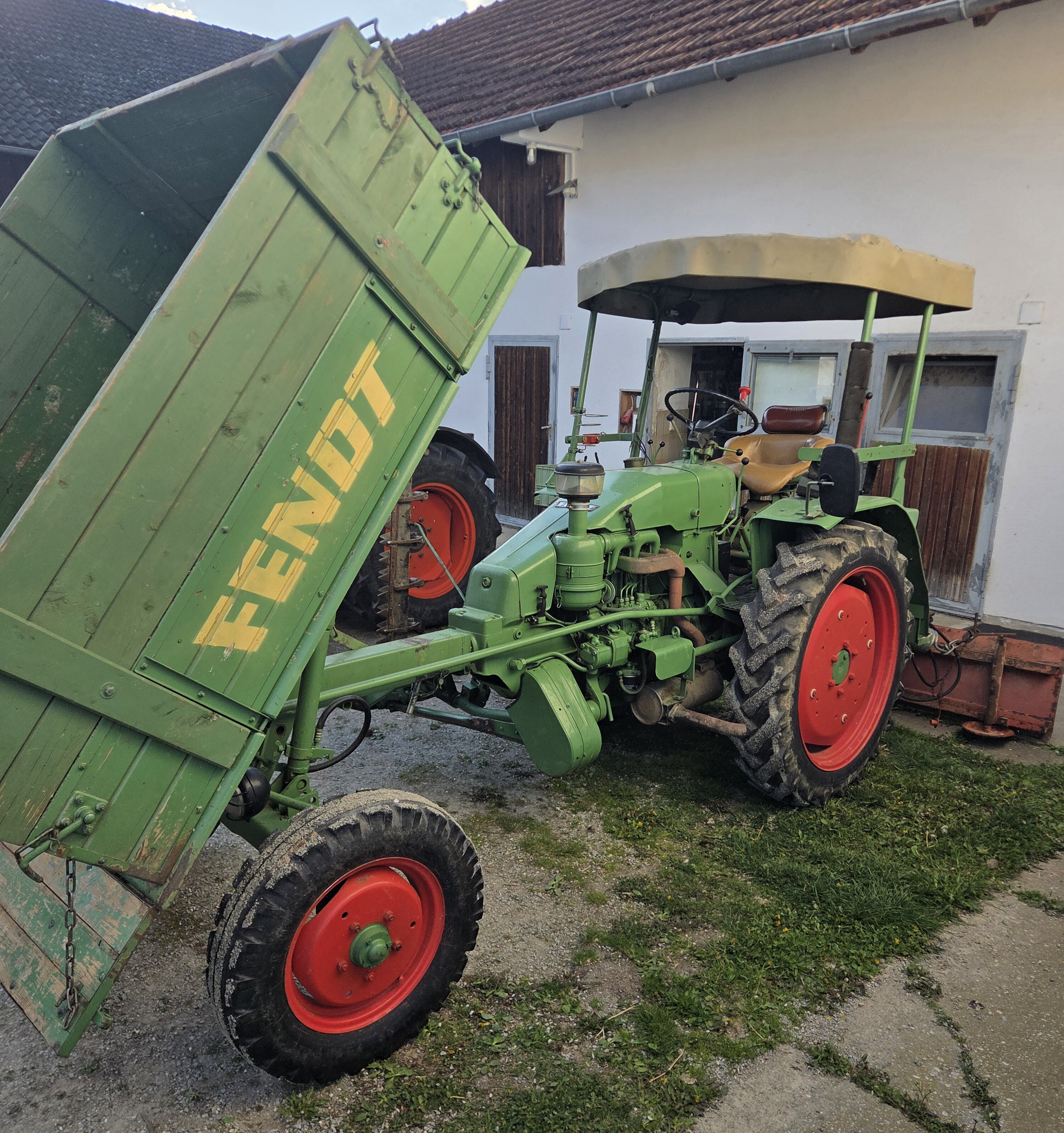 Waschtag am Fendt 260 S und 231 GTS