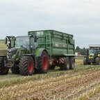 Fendt Vario 724 S4 und Claas Arion 430