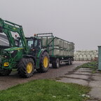 Transporting bales