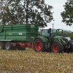 Fendt 724 Vario S4 mit Agroliner