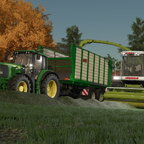 Jaguar 880 mit JD 6820 im Gras