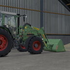 Fendt GTA mit Stoll Frontlader und Robust M