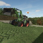 Fendt 309c am Silowalzen.