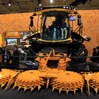 New Holland FR780