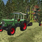 Fendt Favorit 4 beim schwadern