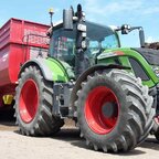 Fendt Vario 724 S4 Profi Plus und Krampe Big Body 750