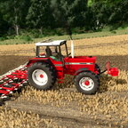 IHC 1455 mit Cockpit Kabine