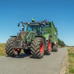 Fendt 724 mit Bergmann HTW