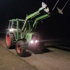 Rundballen fahren mit dem schönen 103er